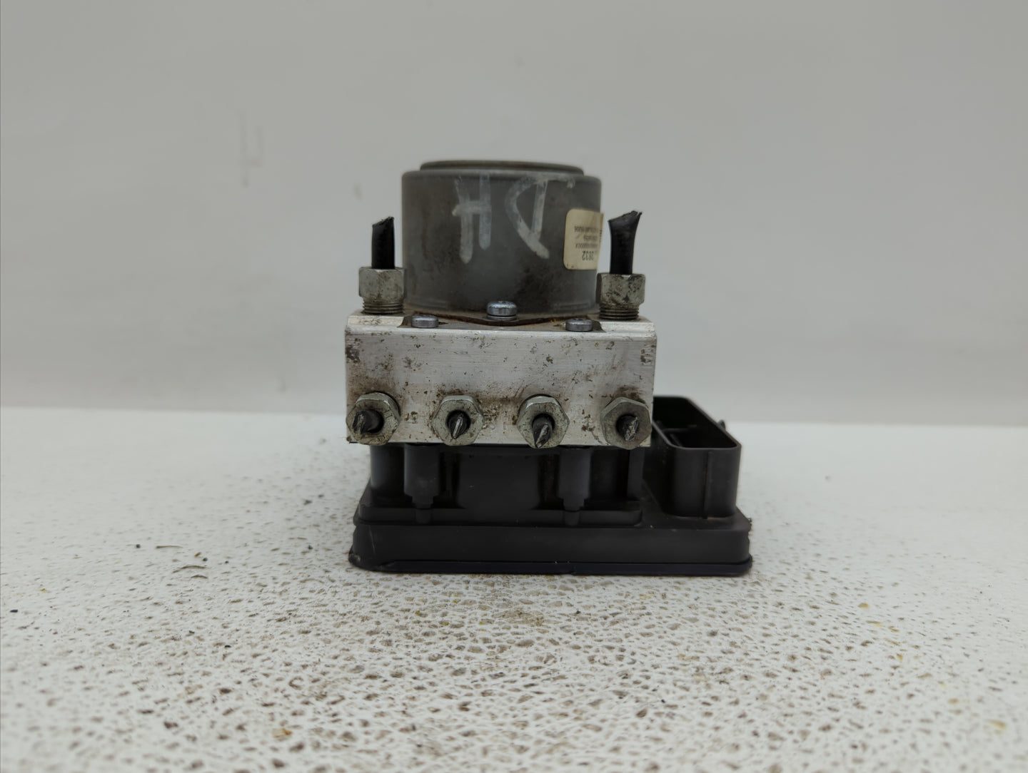 2014-2016 Chevrolet Impala ABS Pump Control Module Replacement P/N:23492832 23208063, 23227333, 22995061 Fits Fits 2014 2015