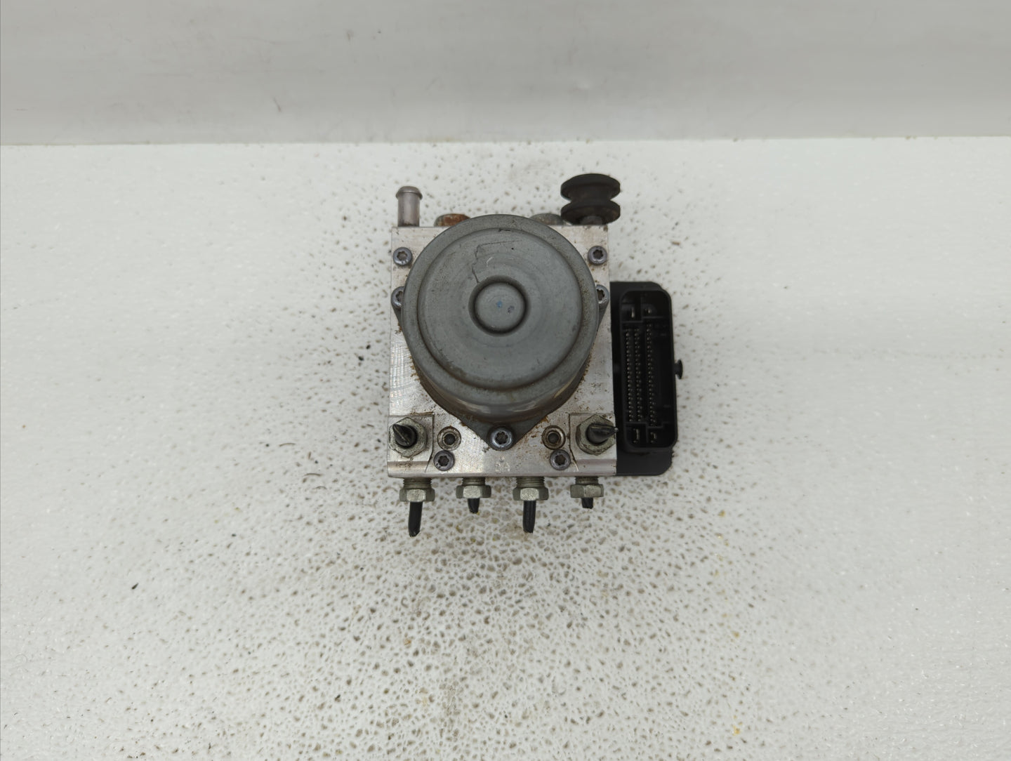 2014-2016 Chevrolet Impala ABS Pump Control Module Replacement P/N:23492832 23208063, 23227333, 22995061 Fits Fits 2014 2015