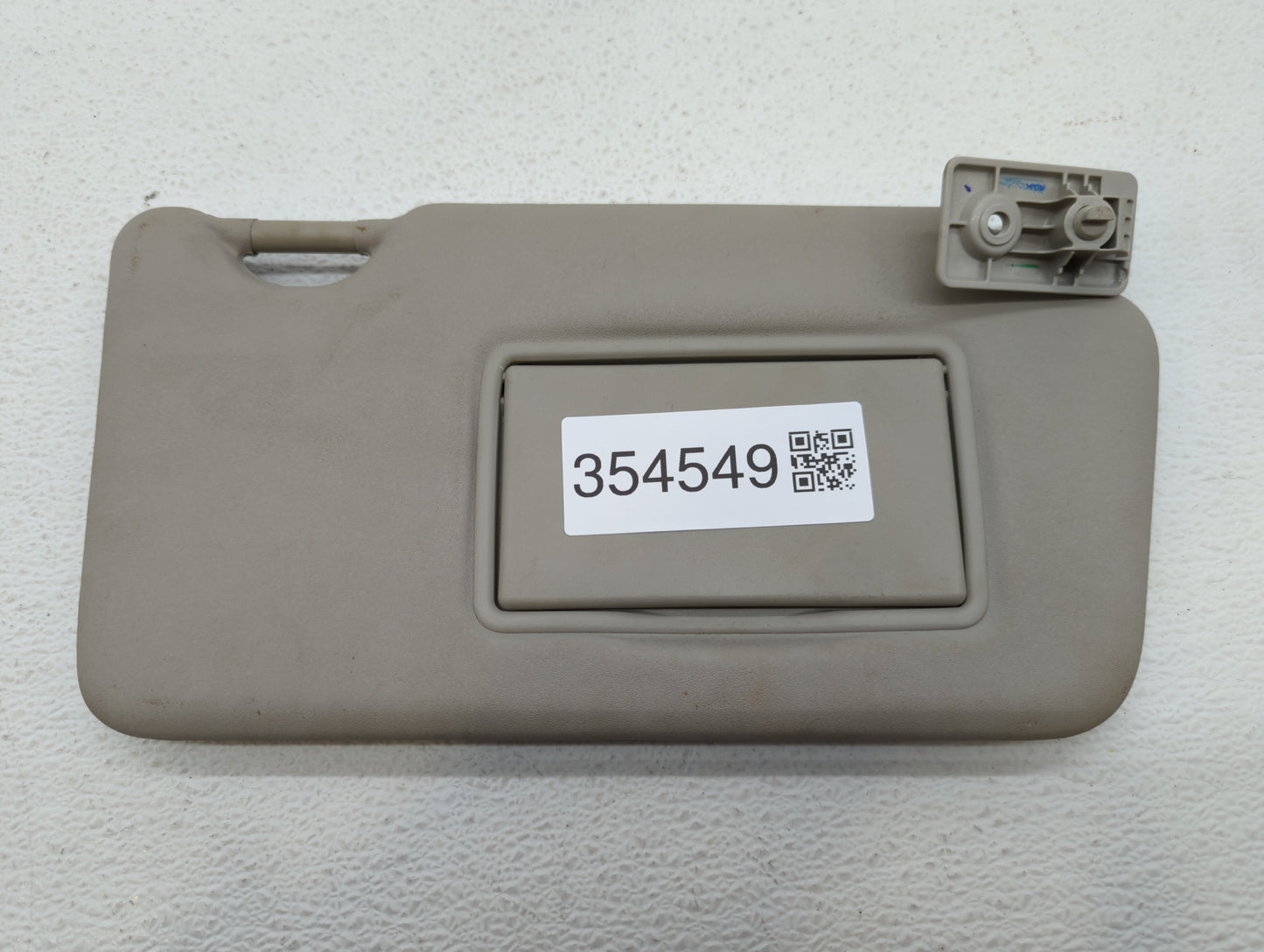 2006-2016 Chevrolet Impala Sun Visor Shade Replacement Passenger Right Mirror Fits OEM Used Auto Parts - Oemusedautoparts1.c