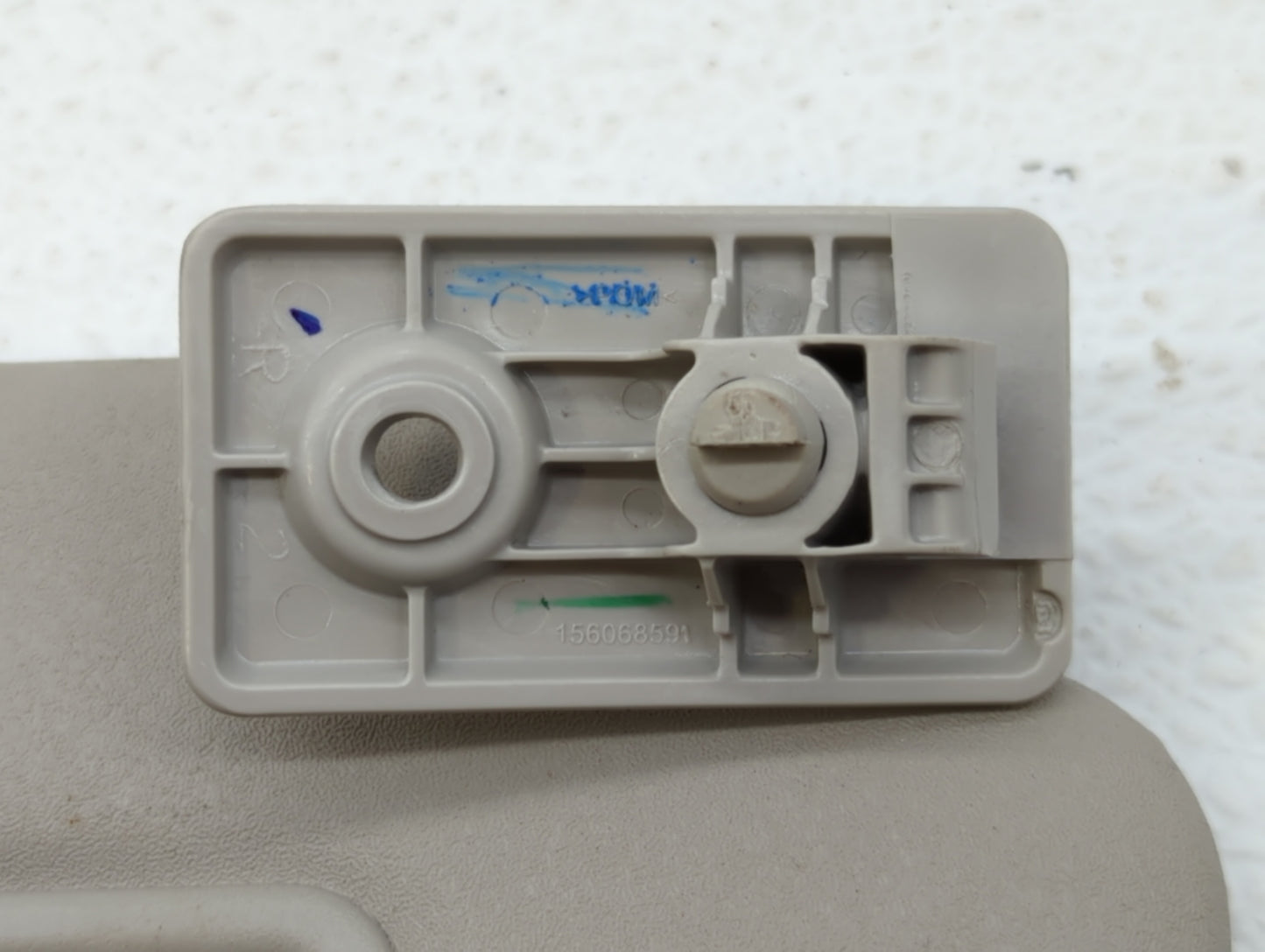 2006-2016 Chevrolet Impala Sun Visor Shade Replacement Passenger Right Mirror Fits OEM Used Auto Parts - Oemusedautoparts1.c