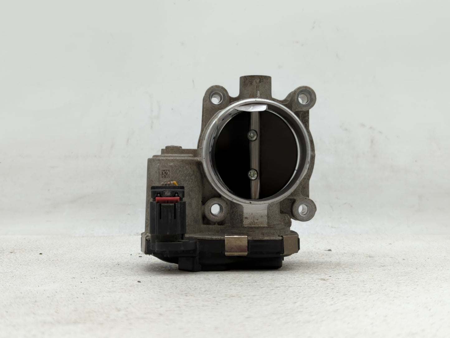 2014-2015 Chevrolet Impala Throttle Body P/N:12670839AA 12627217DA, 12669073DA Fits Fits 2013 2014 2015 2017 2018 OEM Used A