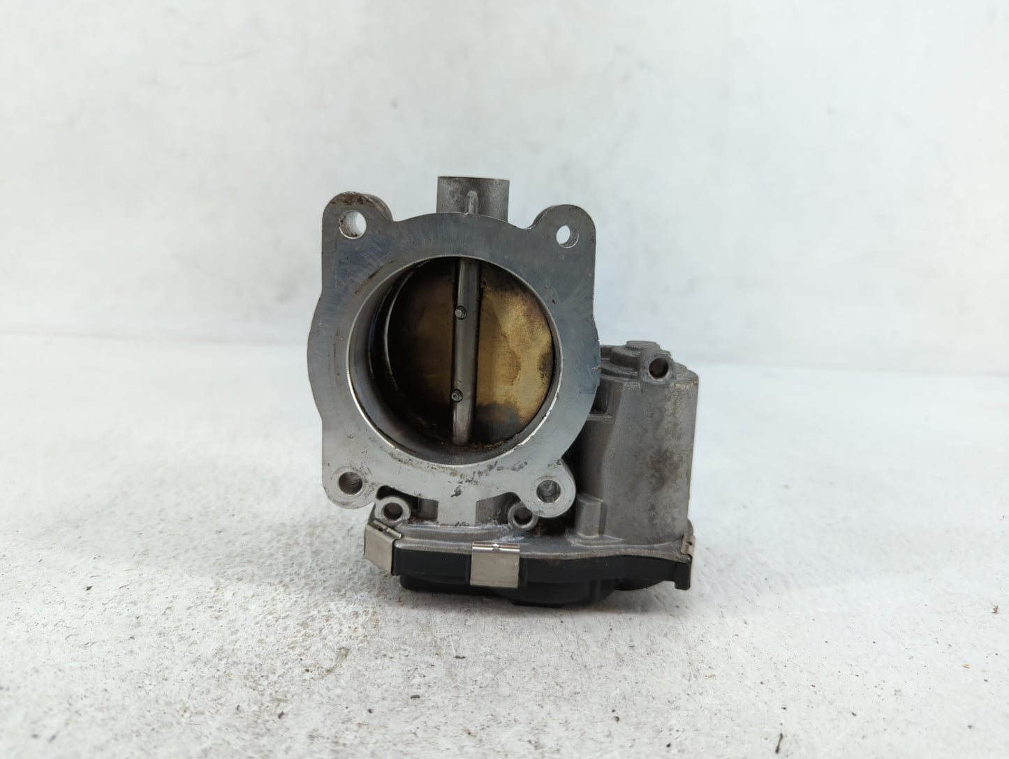 2014-2015 Chevrolet Impala Throttle Body P/N:12670839AA 12627217DA, 12669073DA Fits Fits 2013 2014 2015 2017 2018 OEM Used A