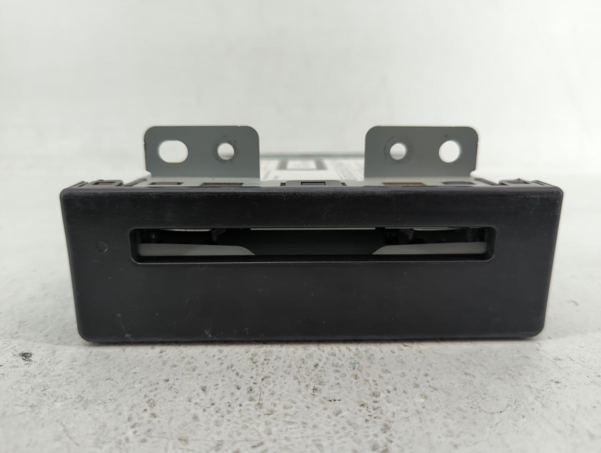 2015-2015 Chevrolet Impala Am Fm Cd Player Radio Receiver 458623 - Oemusedautoparts1.com