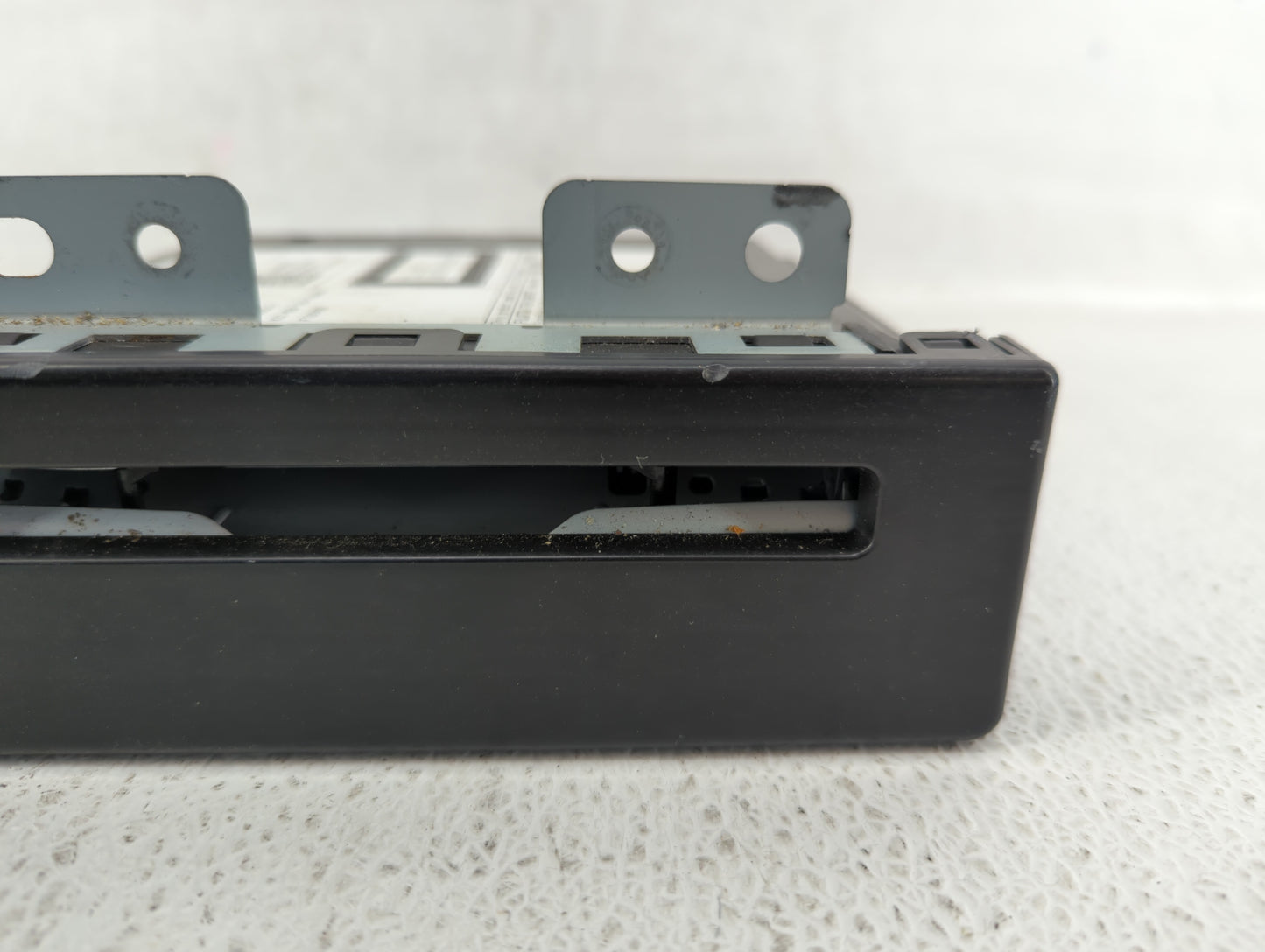 2015 Chevrolet Impala Radio AM FM Cd Player Receiver Replacement P/N:13594480 Fits OEM Used Auto Parts - Oemusedautoparts1.c