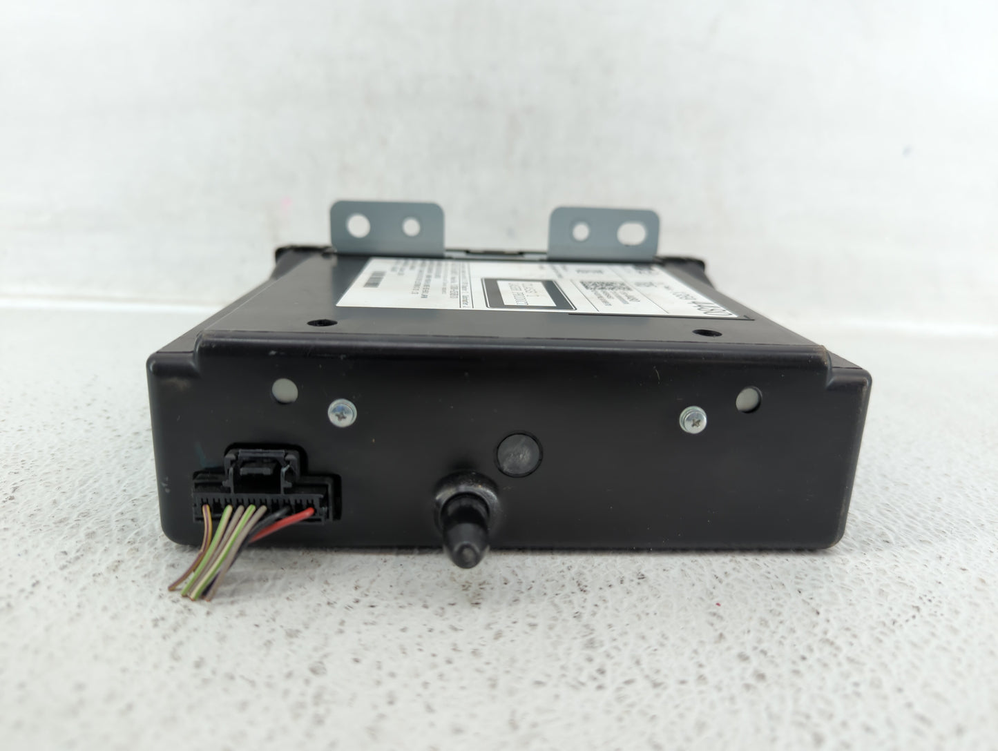 2015 Chevrolet Impala Radio AM FM Cd Player Receiver Replacement P/N:13594480 Fits OEM Used Auto Parts - Oemusedautoparts1.c