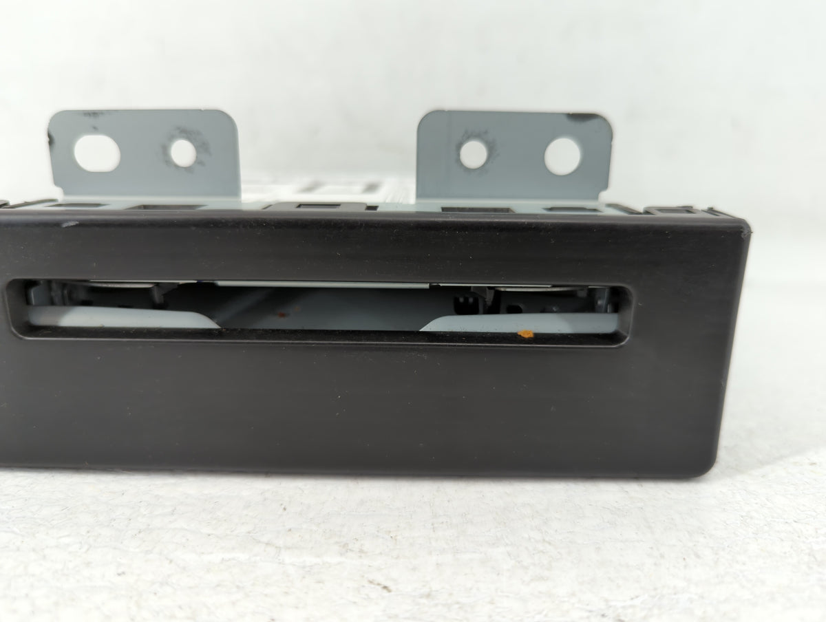 2015-2015 Chevrolet Impala Am Fm Cd Player Radio Receiver 517700 - Oemusedautoparts1.com