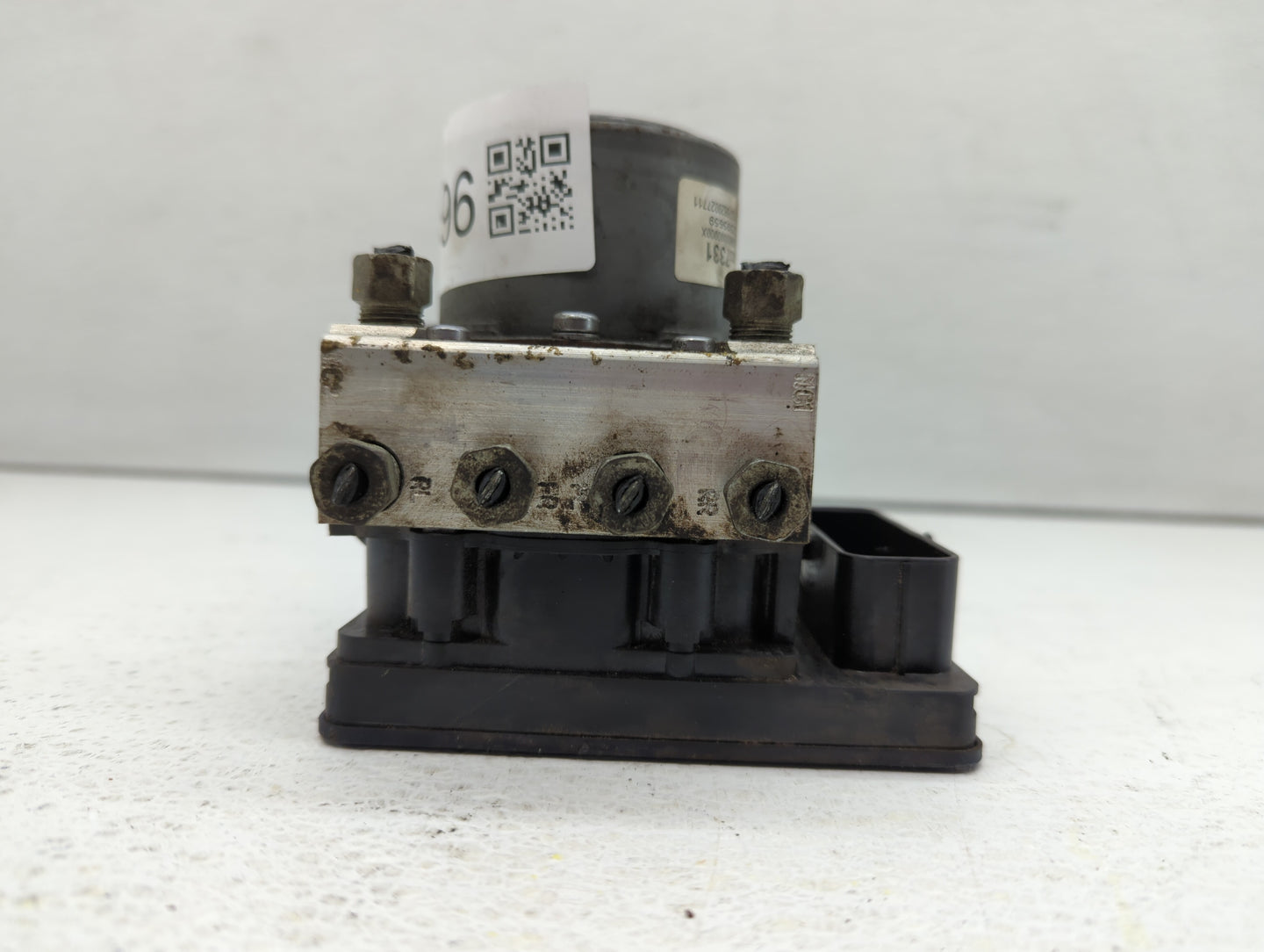 2014-2016 Chevrolet Impala ABS Pump Control Module Replacement P/N:23227331 Fits Fits 2014 2015 2016 OEM Used Auto Parts - O