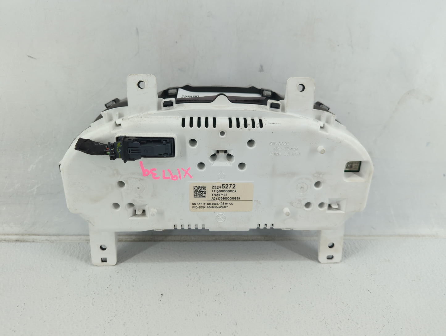 2015 Chevrolet Impala Instrument Cluster Speedometer Gauges P/N:23245272 Fits OEM Used Auto Parts - Oemusedautoparts1.com