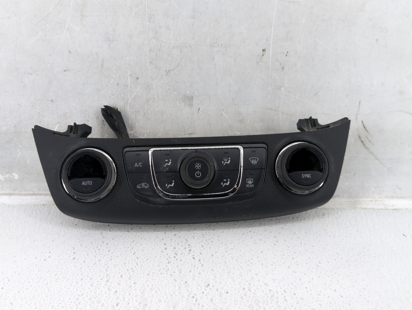 2014-2020 Chevrolet Impala Climate Control Module Temperature AC/Heater Replacement P/N:23453509 Fits OEM Used Auto Parts - 