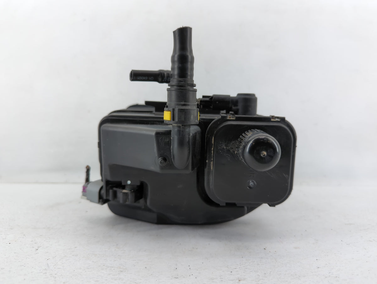 2015 Chevrolet Impala Fuel Vapor Charcoal Canister 590548 - Oemusedautoparts1.com
