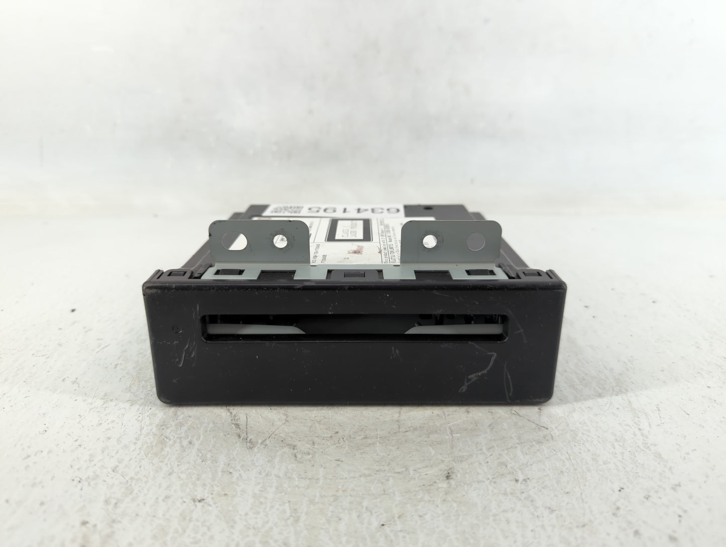 2015-2015 Chevrolet Impala Am Fm Cd Player Radio Receiver - Oemusedautoparts1.com
