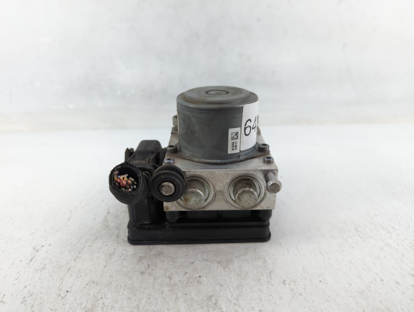 2014-2016 Chevrolet Impala ABS Pump Control Module Replacement P/N:23227331 Fits Fits 2014 2015 2016 OEM Used Auto Parts - O