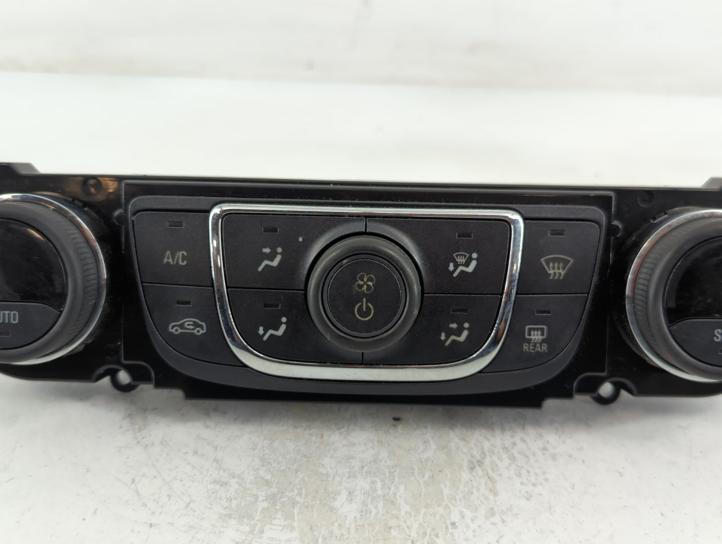 2014-2020 Chevrolet Impala Climate Control Module Temperature AC/Heater Replacement P/N:23453509 Fits OEM Used Auto Parts - 