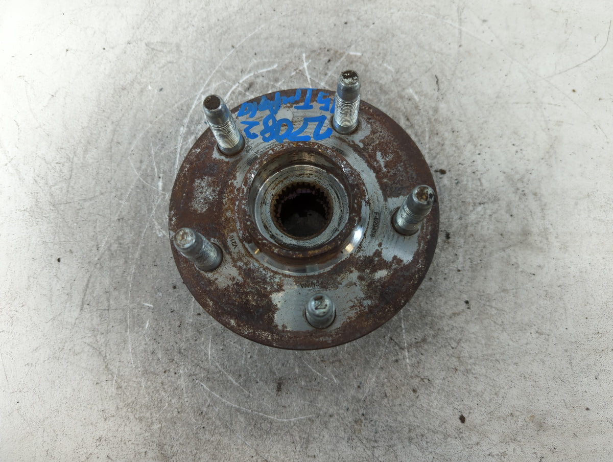 2014-2020 Chevrolet Impala Driver Front Wheel Hub Oem 701091 - Oemusedautoparts1.com