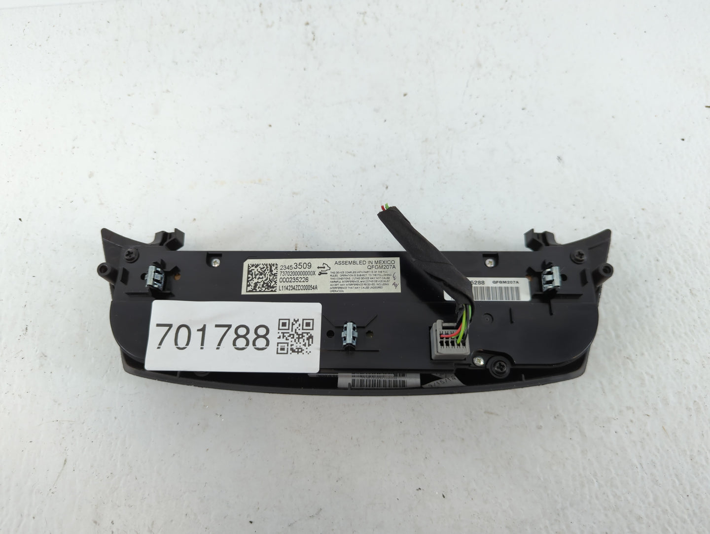 2014-2020 Chevrolet Impala Climate Control Module Temperature AC/Heater Replacement P/N:23453509 Fits OEM Used Auto Parts - 
