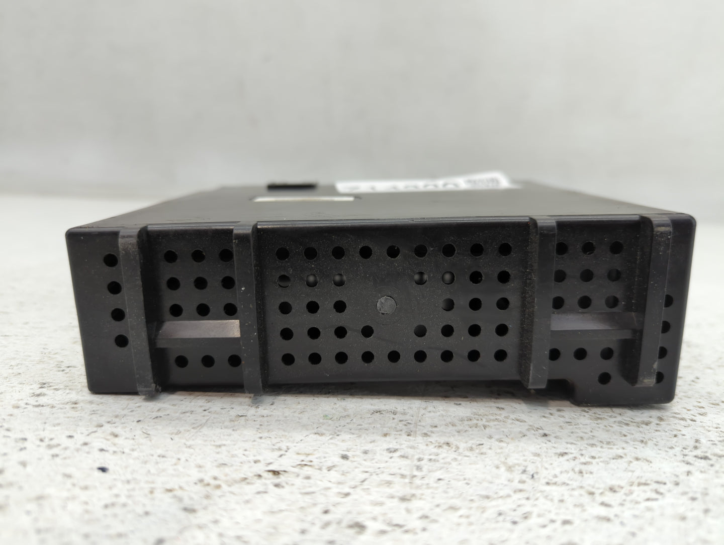 2015 Chevrolet Impala Radio AM FM Cd Player Receiver Replacement P/N:812425551 13598662 Fits Fits 2016 OEM Used Auto Parts -