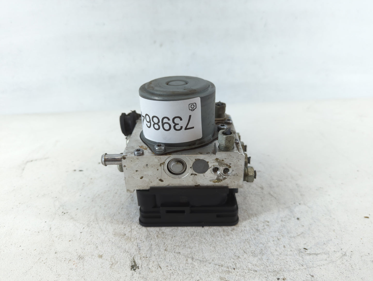 2014-2016 Chevrolet Impala ABS Pump Control Module Replacement P/N:23227333 Fits Fits 2014 2015 2016 OEM Used Auto Parts - O