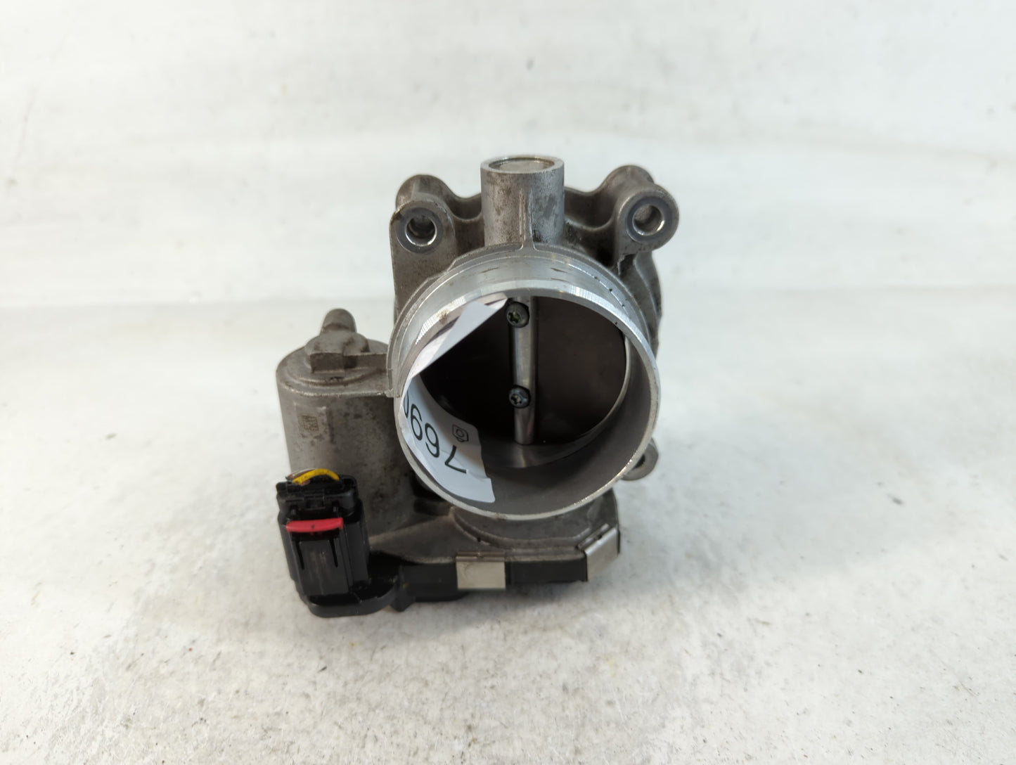 2014-2015 Chevrolet Impala Throttle Body P/N:12627217DA Fits Fits 2013 2014 2015 2017 2018 2019 2020 OEM Used Auto Parts - O