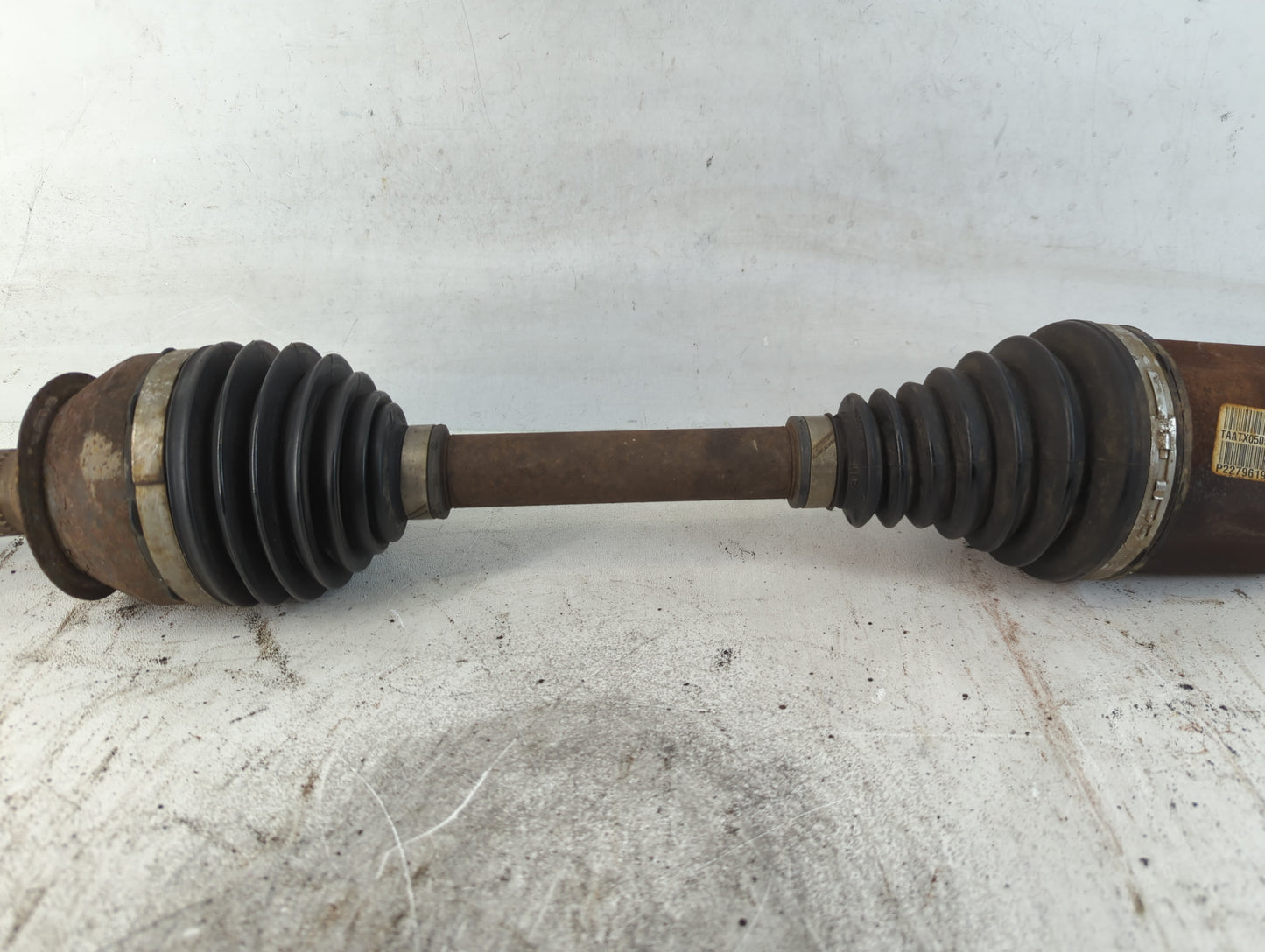 2014-2019 Chevrolet Impala Axle Shaft Front Driver Cv C/v - Oemusedautoparts1.com