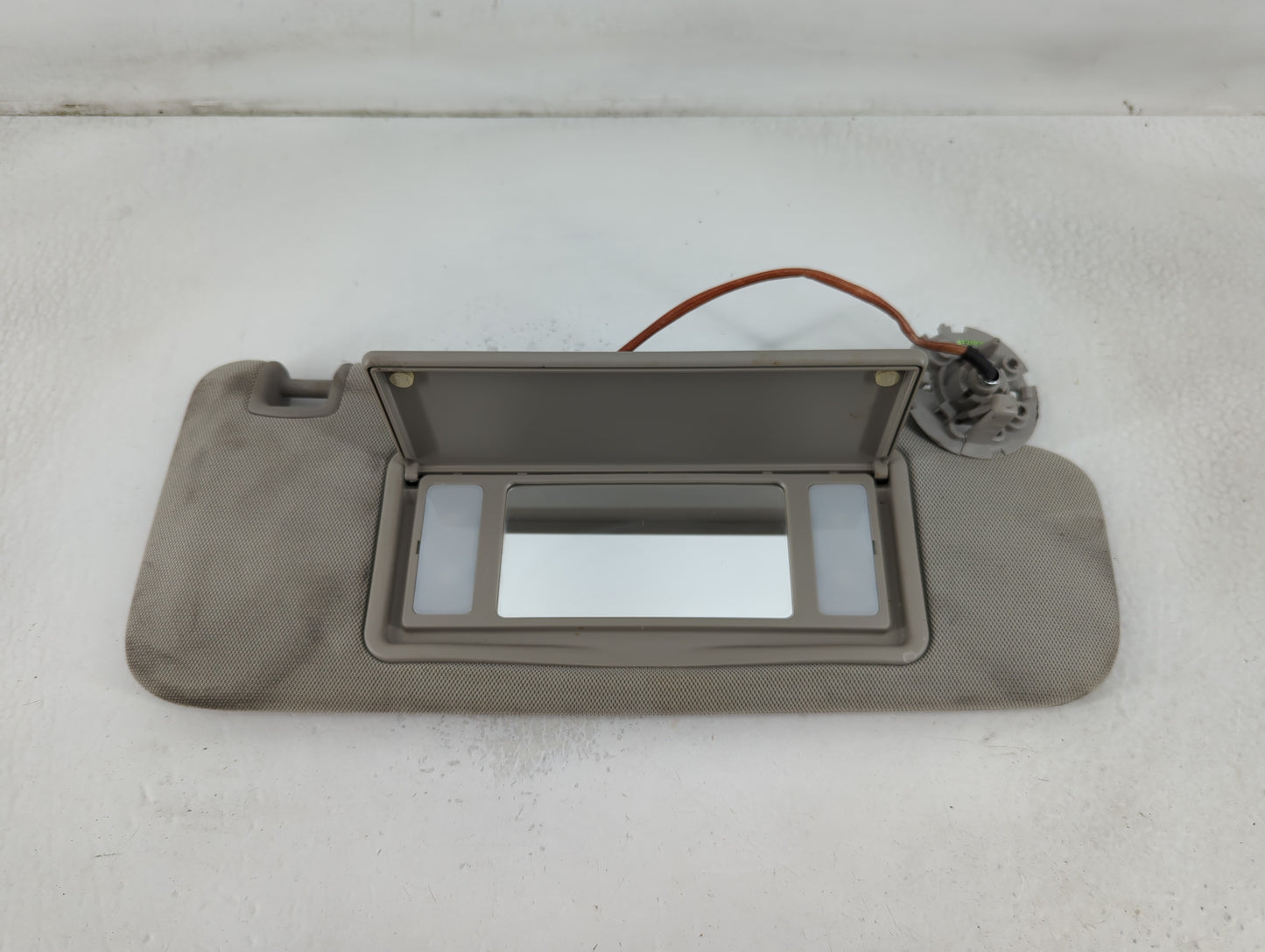 2014-2020 Chevrolet Impala Sun Visor Shade Replacement Driver Left Mirror Fits Fits 2014 2015 2016 2017 2018 2019 2020 OEM U