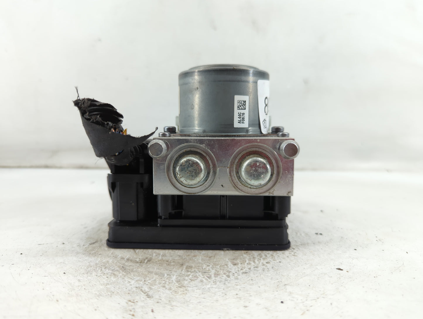 2014-2016 Chevrolet Impala ABS Pump Control Module Replacement P/N:23227331 Fits Fits 2014 2015 2016 OEM Used Auto Parts - O