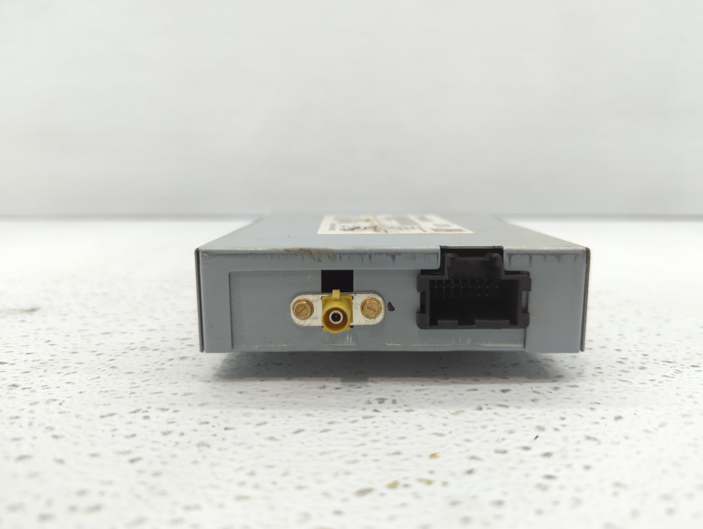 Chevrolet Impala Limited Am Fm Cd Player Radio Receiver - Oemusedautoparts1.com