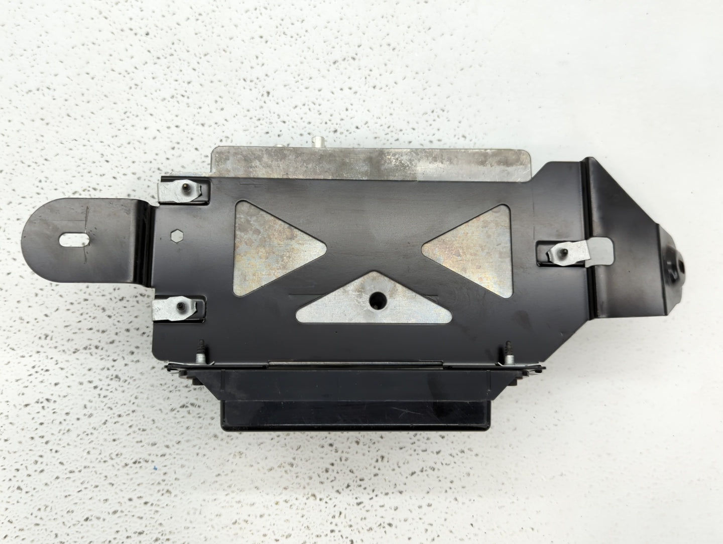 Chevrolet Impala Limited Am Fm Cd Player Radio Receiver - Oemusedautoparts1.com