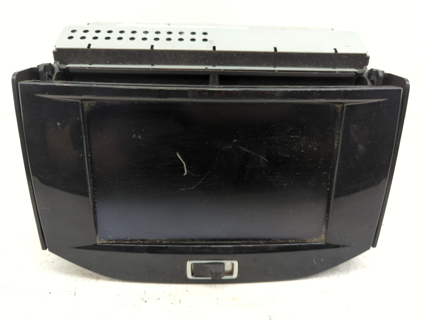 2014-2016 Chevrolet Malibu Information Display Screen - Oemusedautoparts1.com