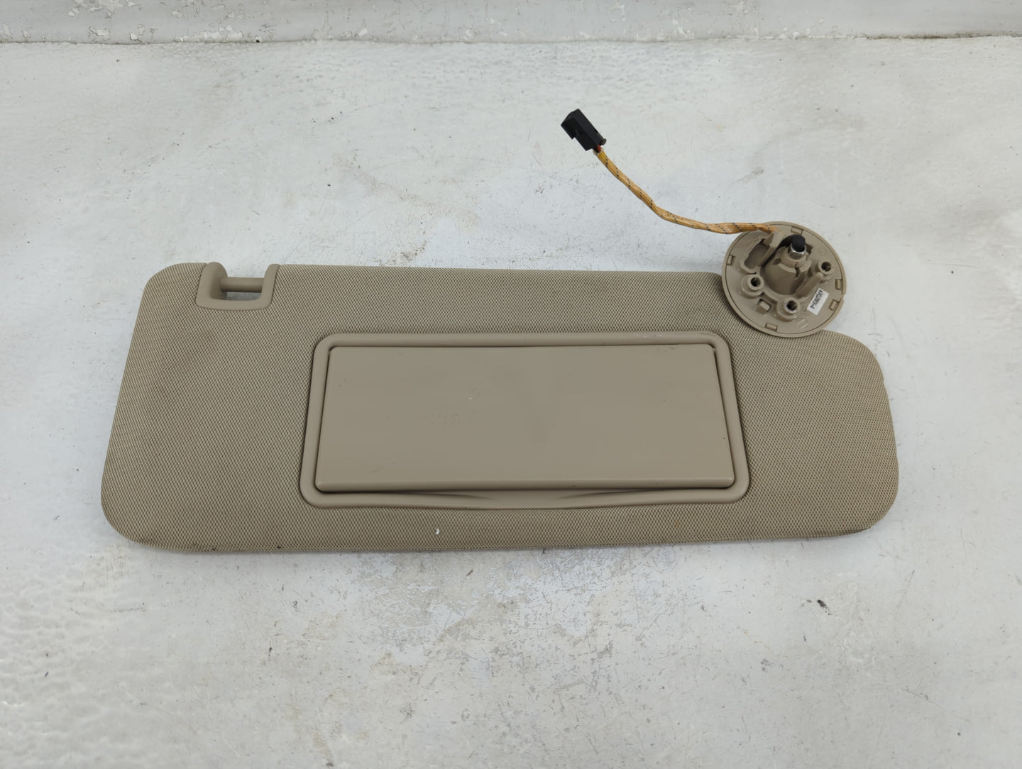 2013-2016 Chevrolet Malibu Sun Visor Shade Replacement Passenger Right Mirror Fits Fits 2013 2014 2015 2016 OEM Used Auto Pa