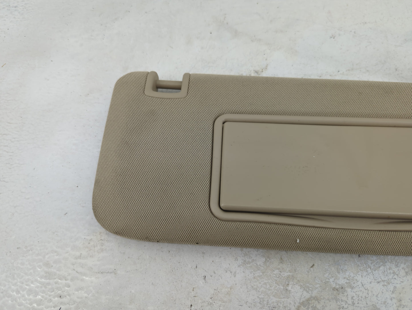 2013-2016 Chevrolet Malibu Sun Visor Shade Replacement Passenger Right Mirror Fits Fits 2013 2014 2015 2016 OEM Used Auto Pa