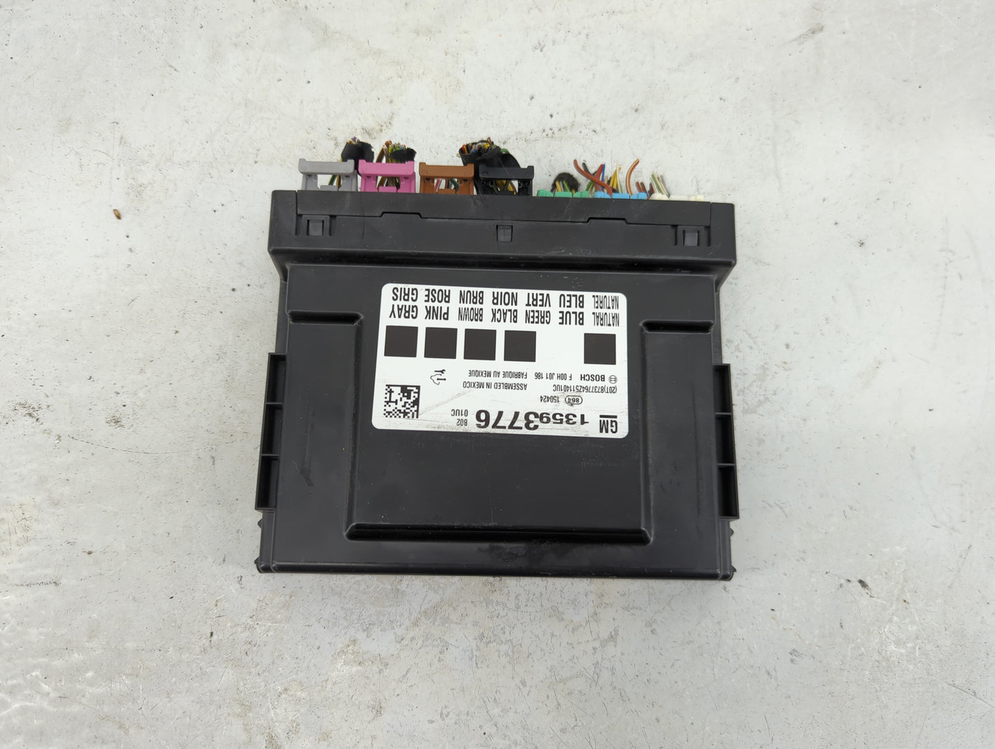 2014-2016 Chevrolet Malibu Body Control Module Bcm Inner Cabin Fuse Box - Oemusedautoparts1.com
