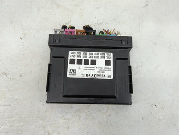 2014-2016 Chevrolet Malibu Body Control Module Bcm Inner Cabin Fuse Box - Oemusedautoparts1.com