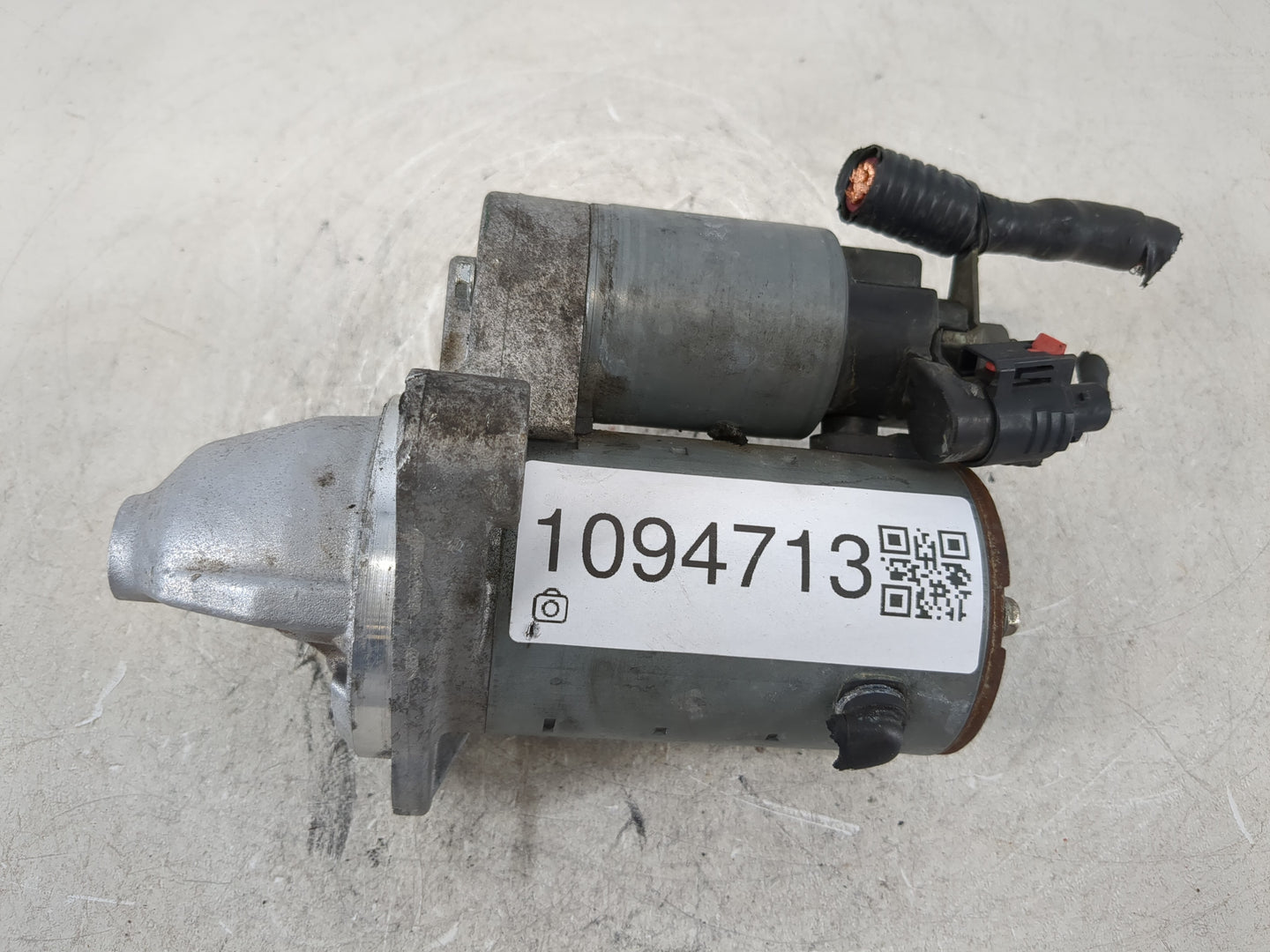 2015-2016 Chevrolet Malibu Car Starter Motor Solenoid OEM P/N:12657797 Fits Fits 2015 2016 2017 2018 2019 2020 2021 OEM Used