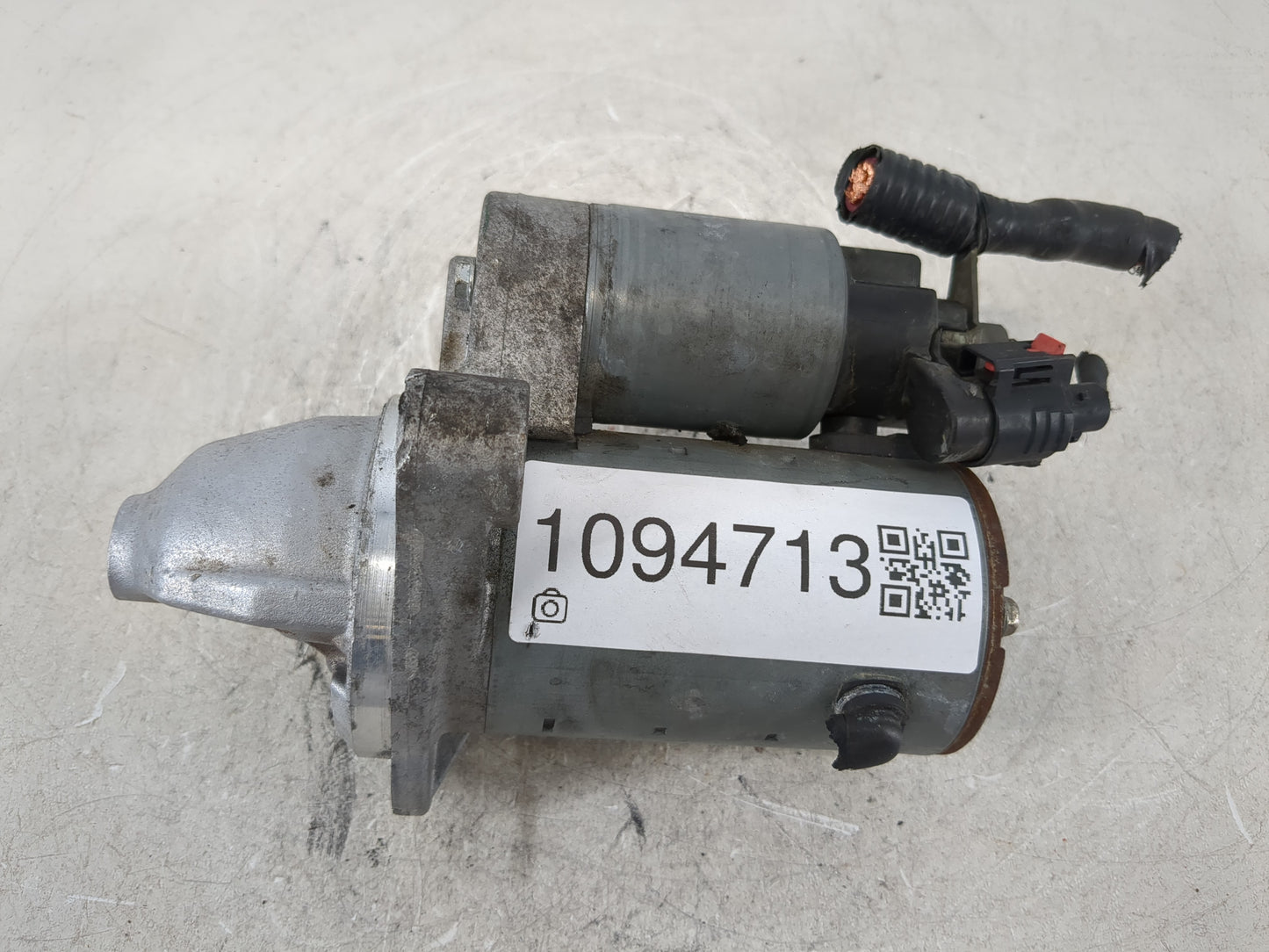 2015-2016 Chevrolet Malibu Car Starter Motor Solenoid OEM P/N:12657797 Fits Fits 2015 2016 2017 2018 2019 2020 2021 OEM Used