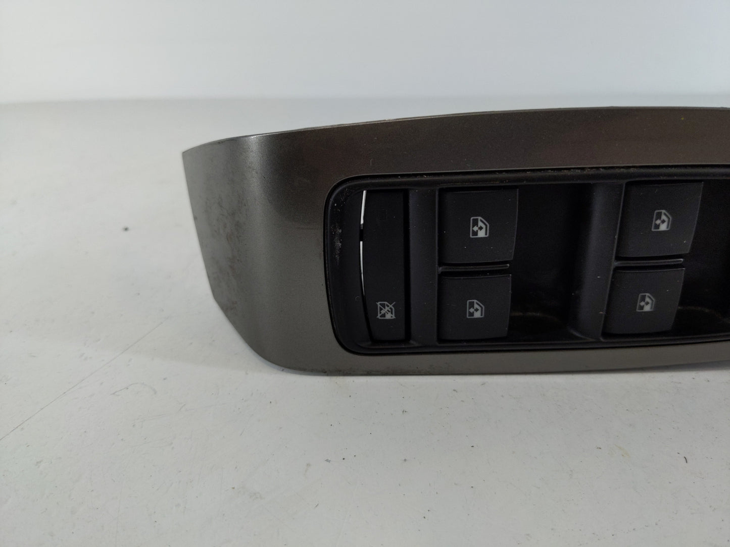 2014-2016 Chevrolet Malibu Master Power Window Switch Replacement Driver Side Left P/N:20917577 Fits OEM Used Auto Parts - O