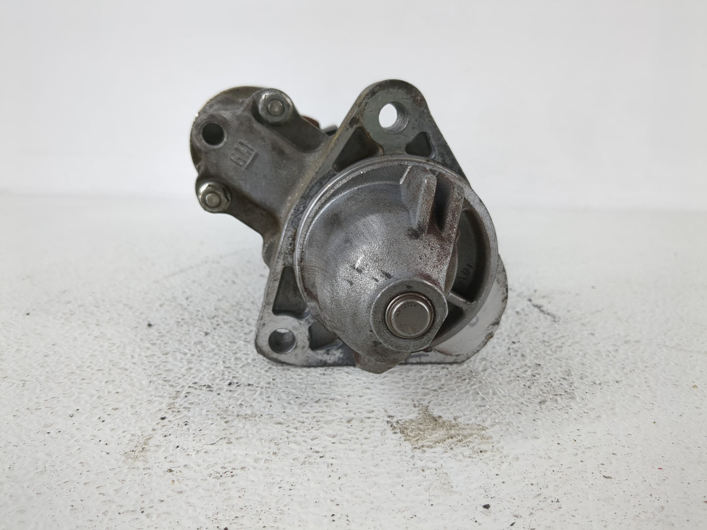 2015-2016 Chevrolet Malibu Car Starter Motor Solenoid OEM P/N:12663052 Fits Fits 2015 2016 2017 2018 2019 2020 2021 OEM Used