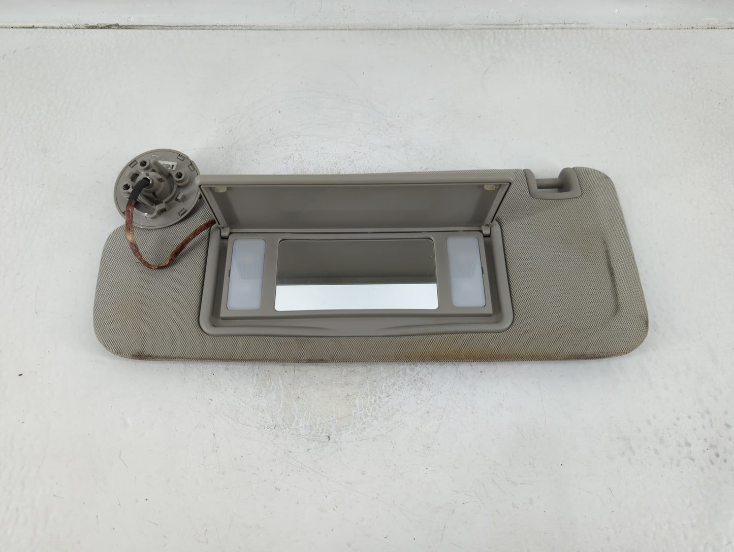 2013-2016 Chevrolet Malibu Sun Visor Shade Replacement Driver Left Mirror Fits Fits 2013 2014 2015 2016 OEM Used Auto Parts 
