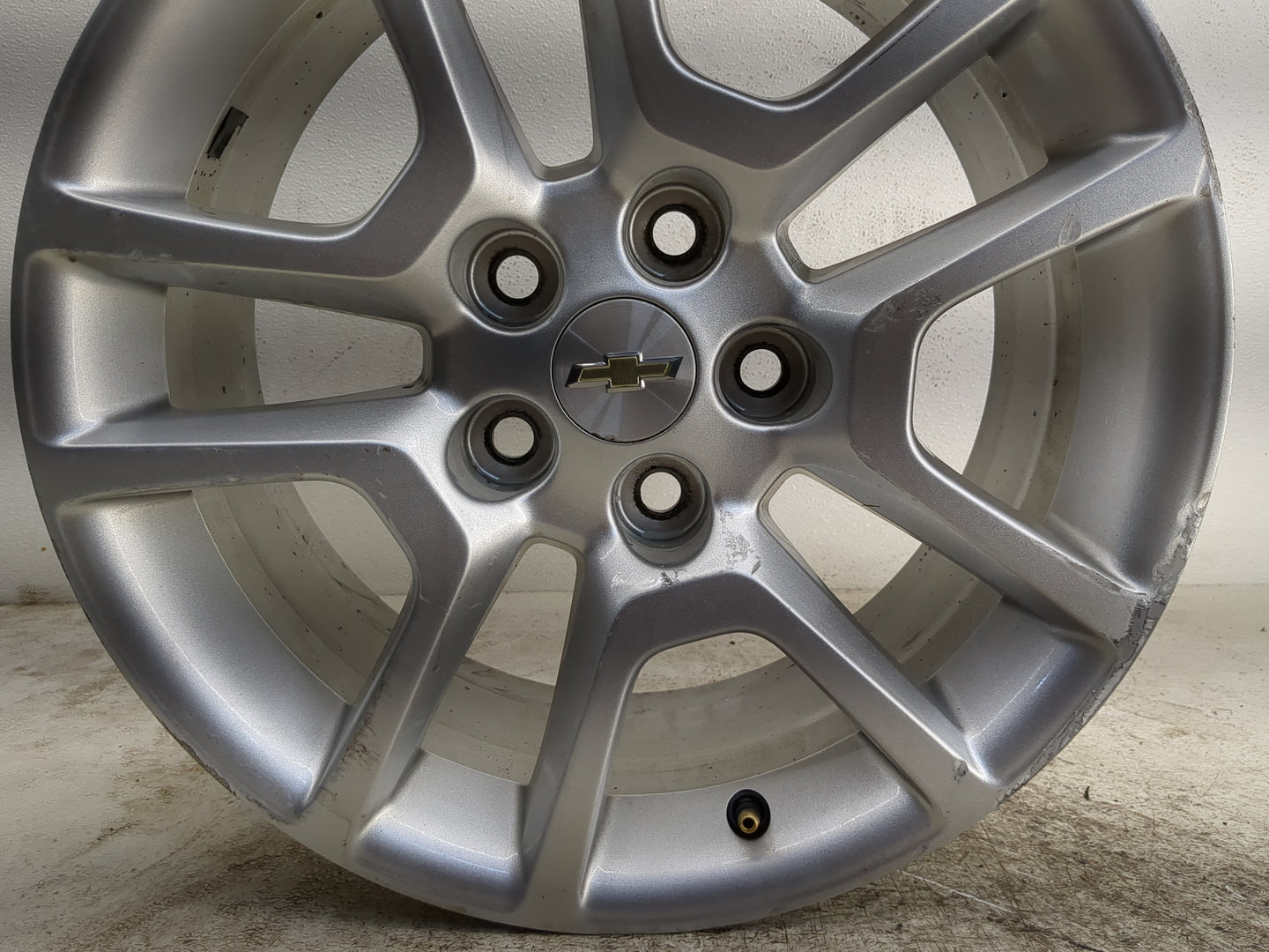 2015-2016 Chevrolet Malibu Oem Wheel Rim - Oemusedautoparts1.com