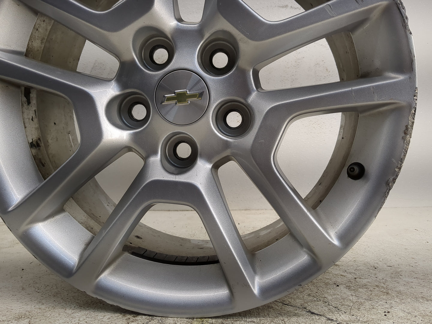 2015-2016 Chevrolet Malibu Oem Wheel Rim - Oemusedautoparts1.com