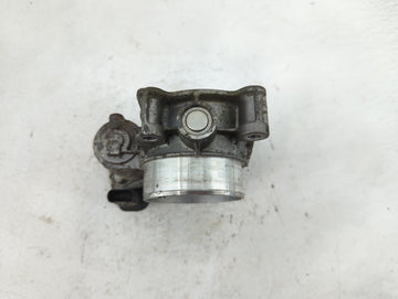 2013-2015 Chevrolet Malibu Throttle Body Fits Fits 2013 2014 2015 2017 2018 2019 2020 OEM Used Auto Parts - Oemusedautoparts