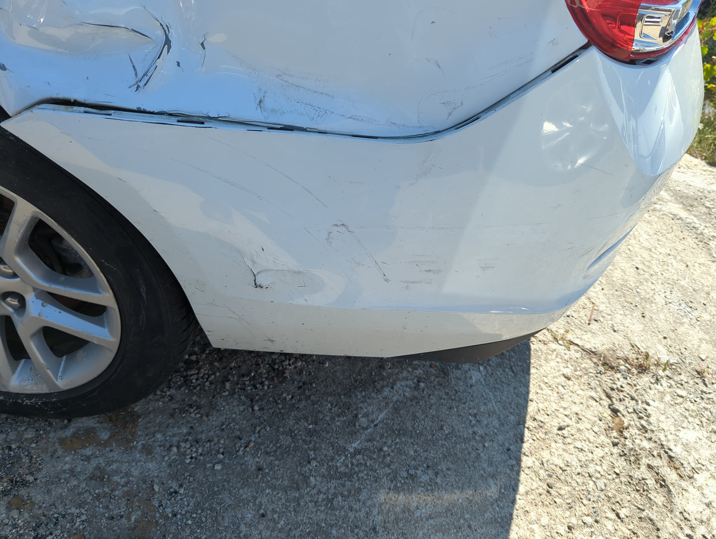 2013-2016 Chevrolet Malibu Rear Bumper Assembly Oem - Oemusedautoparts1.com