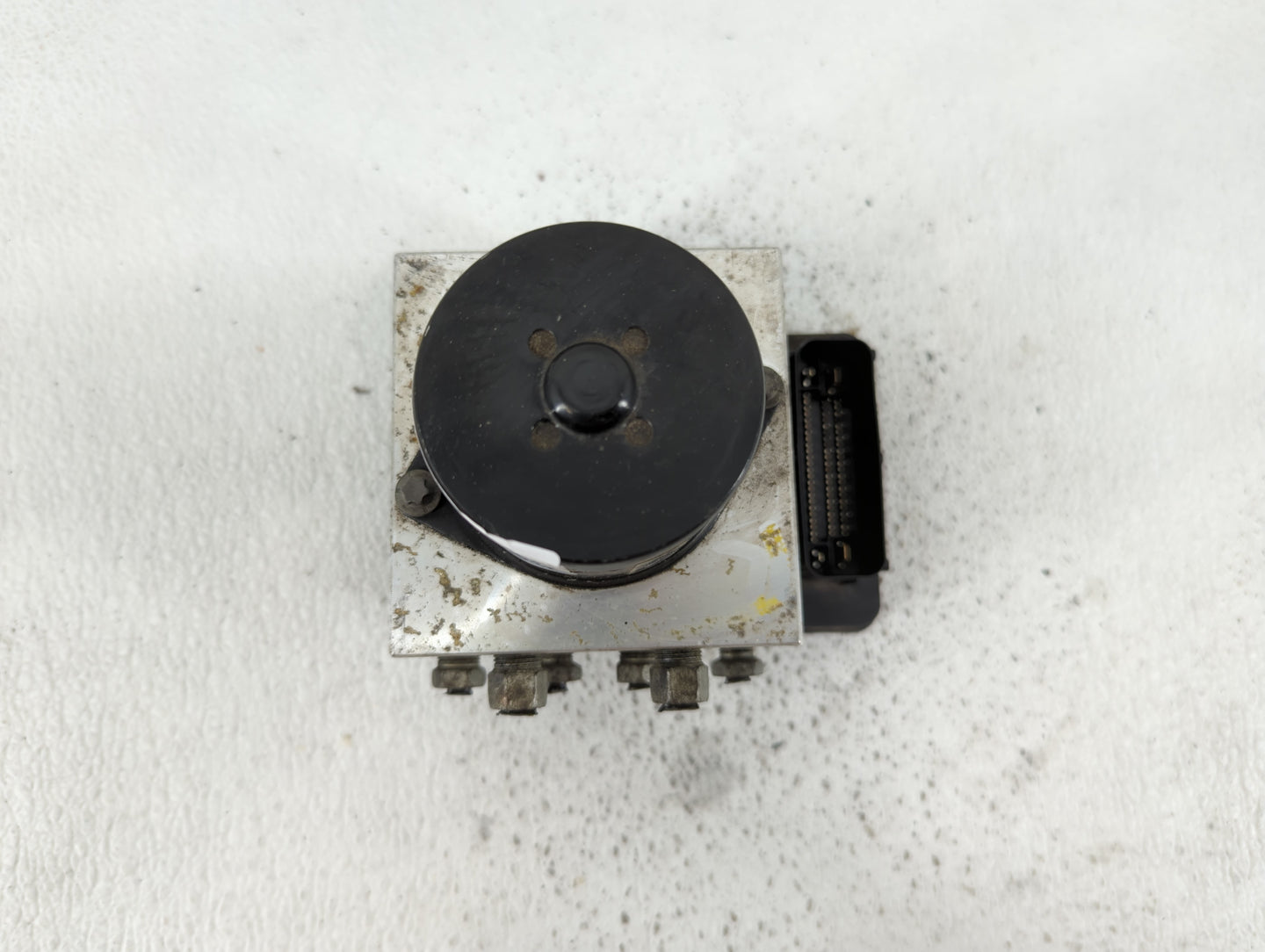 2013-2016 Chevrolet Malibu ABS Pump Control Module Replacement P/N:22863598 Fits Fits 2012 2013 2014 2015 2016 OEM Used Auto