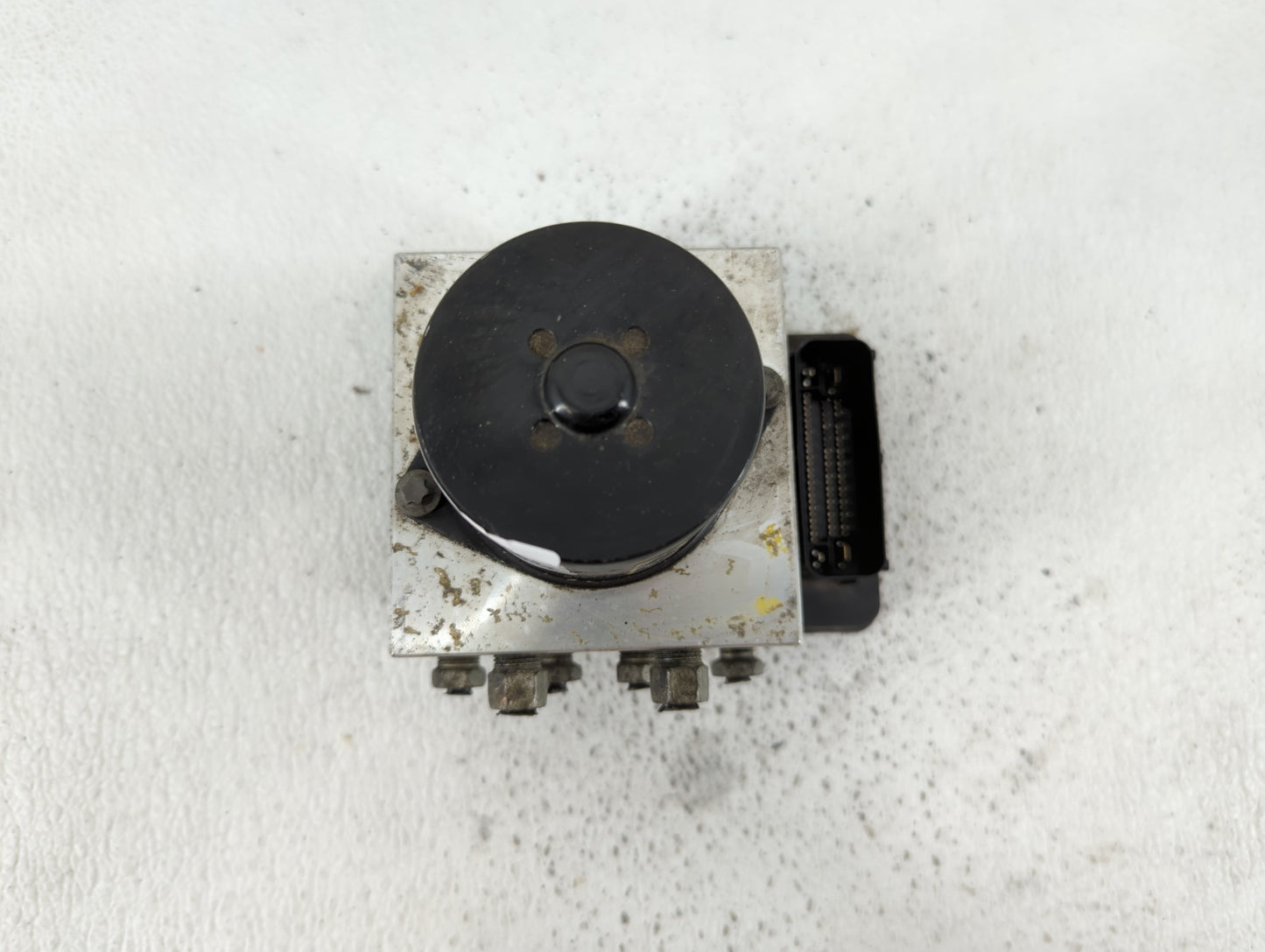 2013-2016 Chevrolet Malibu ABS Pump Control Module Replacement P/N:22863598 Fits Fits 2012 2013 2014 2015 2016 OEM Used Auto
