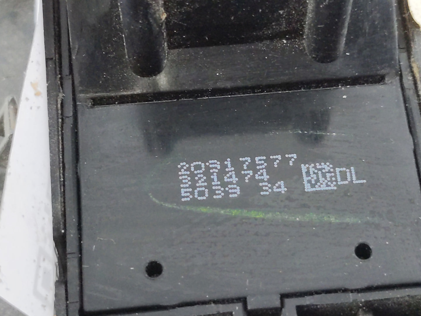 2014-2016 Chevrolet Malibu Master Power Window Switch Replacement Driver Side Left P/N:321474 20917577 Fits OEM Used Auto Pa