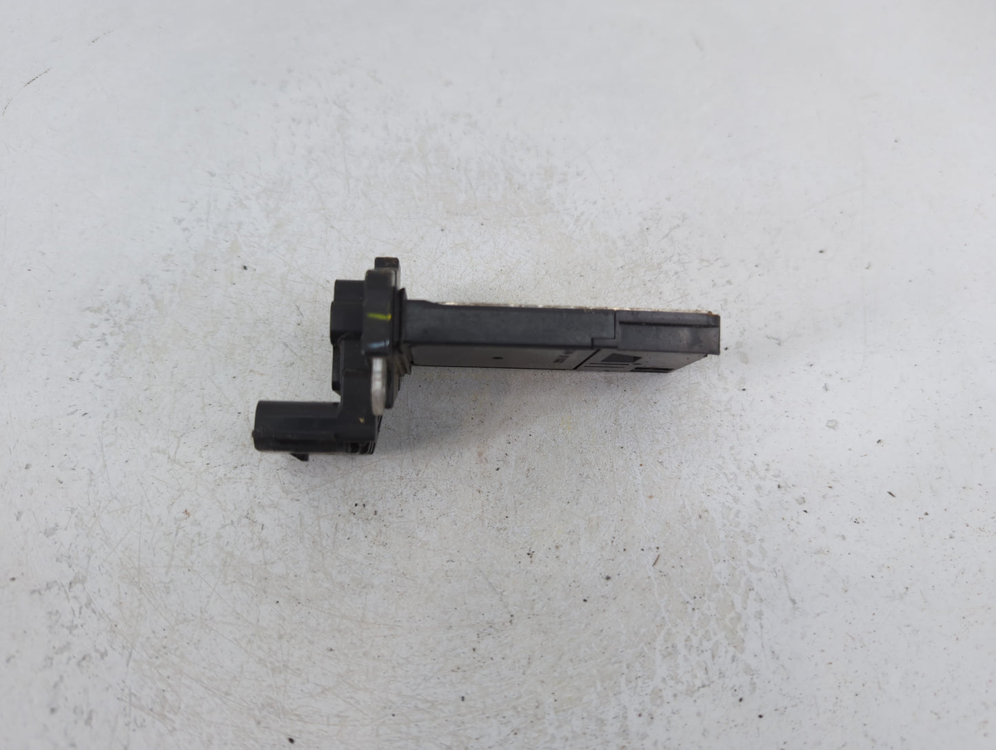 2013-2016 Chevrolet Malibu Mass Air Flow Meter Maf - Oemusedautoparts1.com
