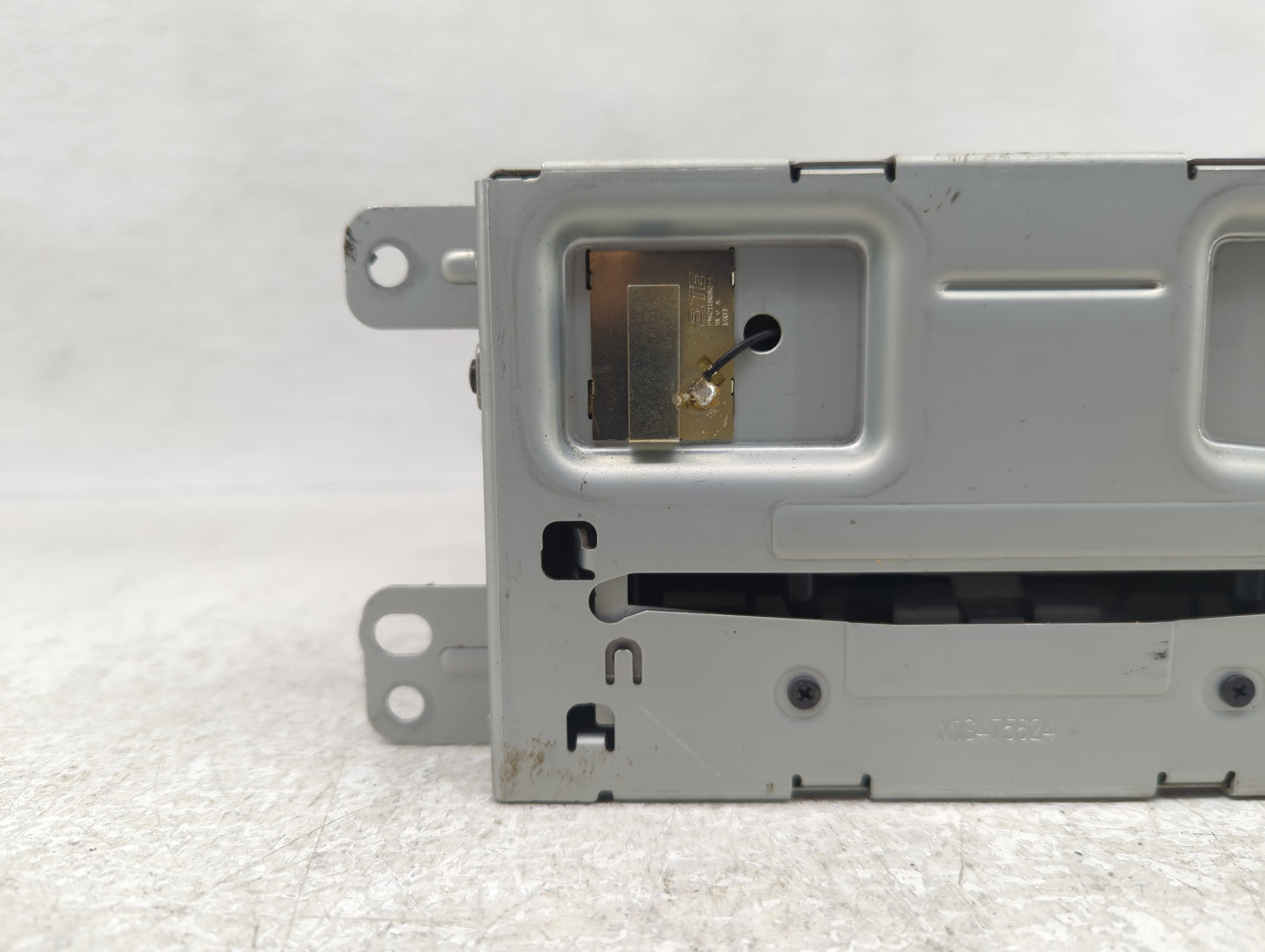 2014-2016 Chevrolet Malibu Radio AM FM Cd Player Receiver Replacement P/N:23476254 Fits Fits 2014 2015 2016 OEM Used Auto Pa