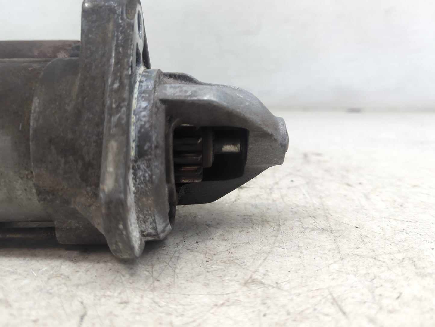 2015-2016 Chevrolet Malibu Car Starter Motor Solenoid OEM Fits Fits 2015 2016 2017 2018 2019 2020 2021 OEM Used Auto Parts -