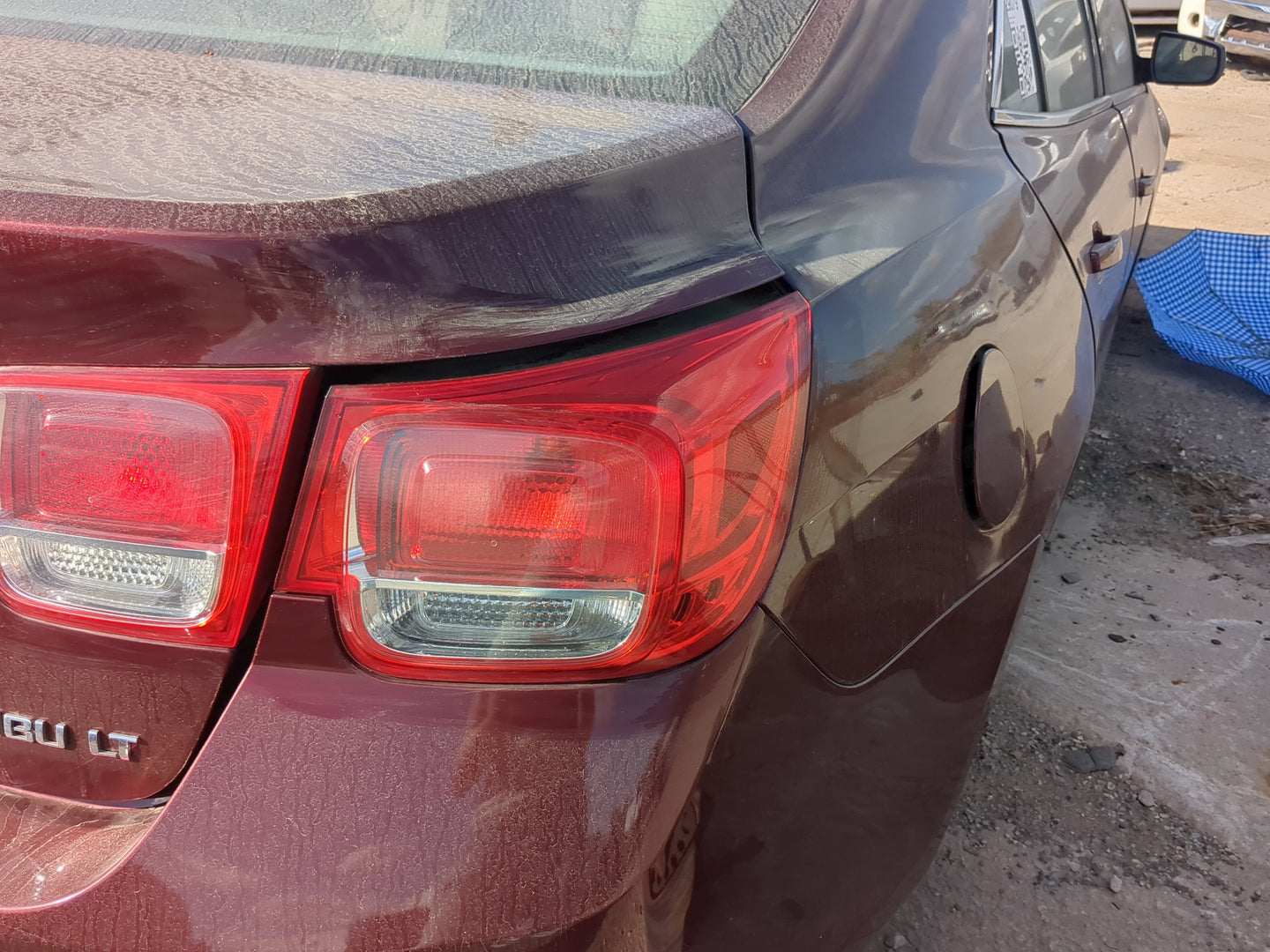 2013-2016 Chevrolet Malibu Tail Light Assembly Passenger Right OEM Fits Fits 2013 2014 2015 2016 OEM Used Auto Parts - Oemus