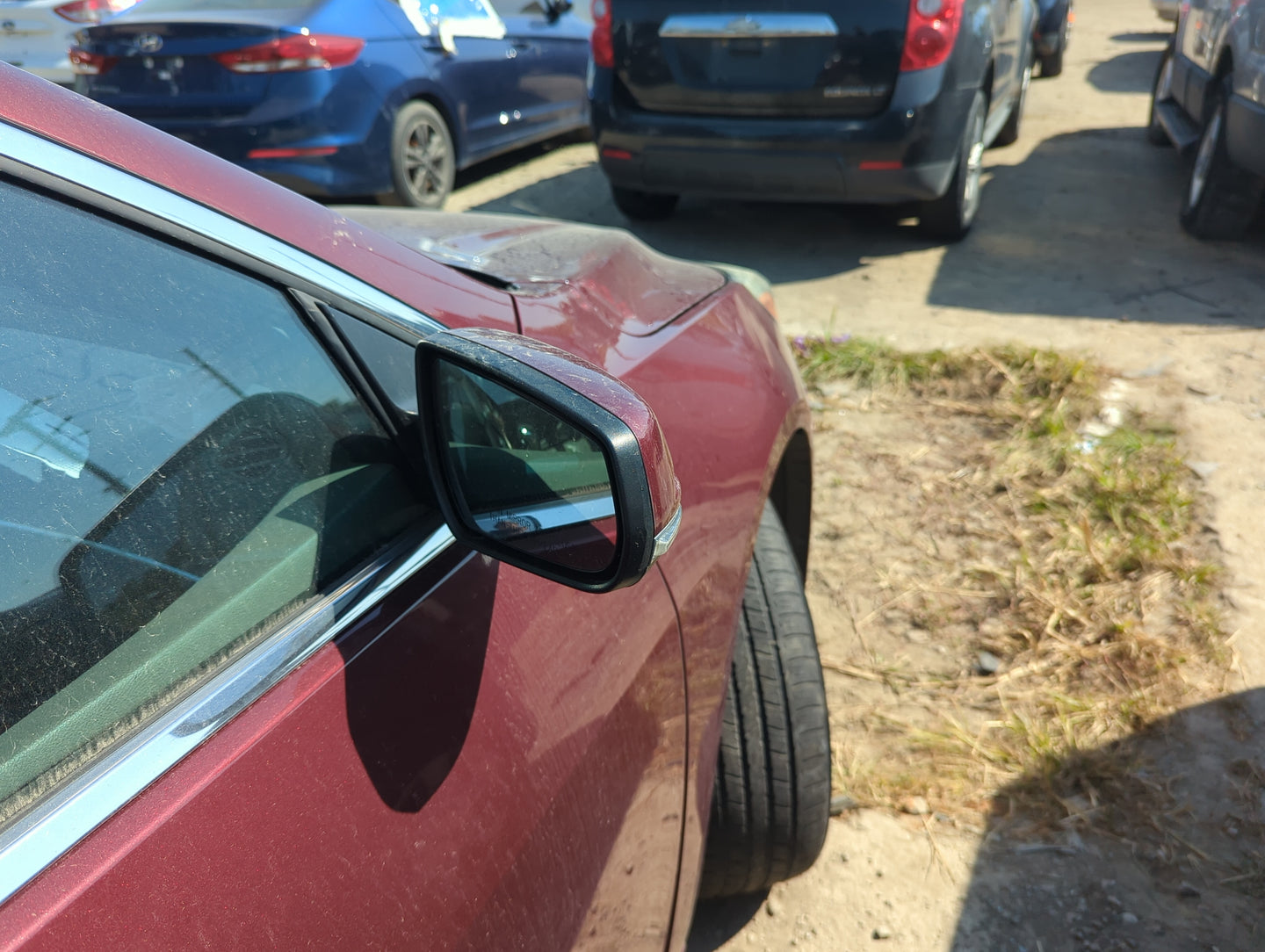 2014-2016 Chevrolet Malibu Passenger Side View Mirror - Right Door Mirror OEM Used - Oemusedautoparts1.com