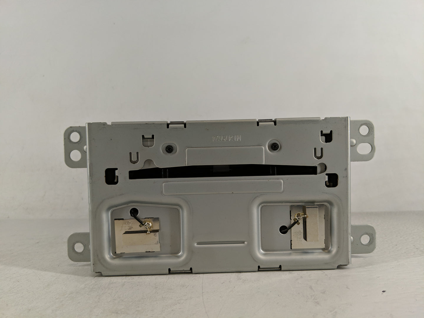 2015 Chevrolet Malibu Radio AM FM Cd Player Receiver Replacement P/N:23476254 Fits OEM Used Auto Parts - Oemusedautoparts1.c